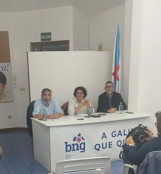 Iago Pereira, Manuela Rodr&iacute;guez e Xavier Rodr&iacute;guez.