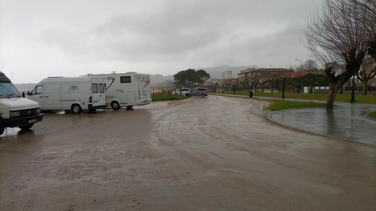 Aparcadoiro de Lourido