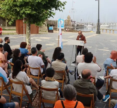 acto comarcal polo D&iacute;a da Patria en Baiona